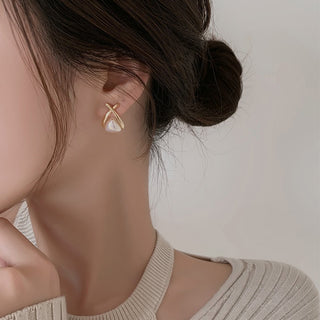 Trinity Pearl Earrings